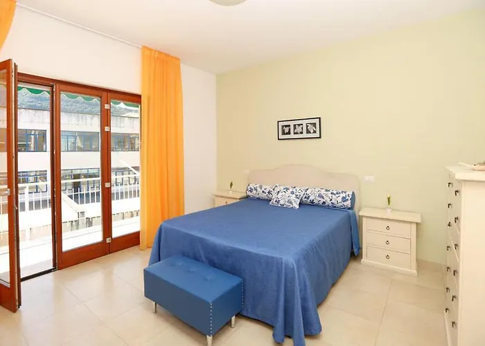 Brother's Apartment Sorrento